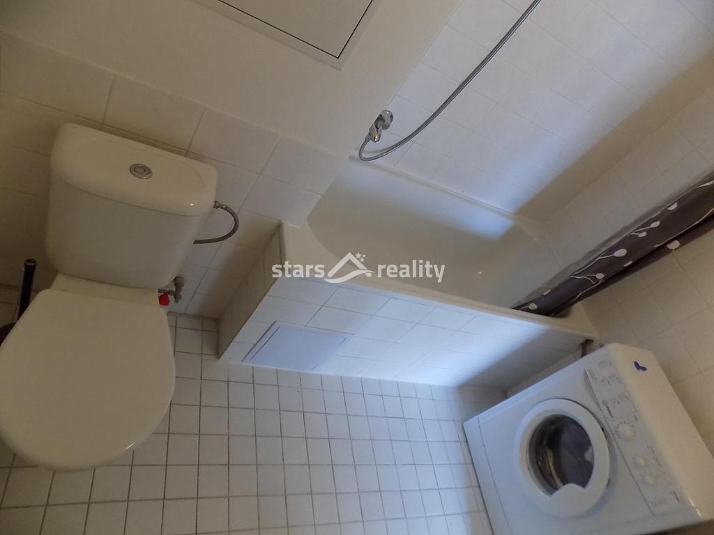 Pronájem bytu 3+kk se zasklenou lodžií, Praha - Krč