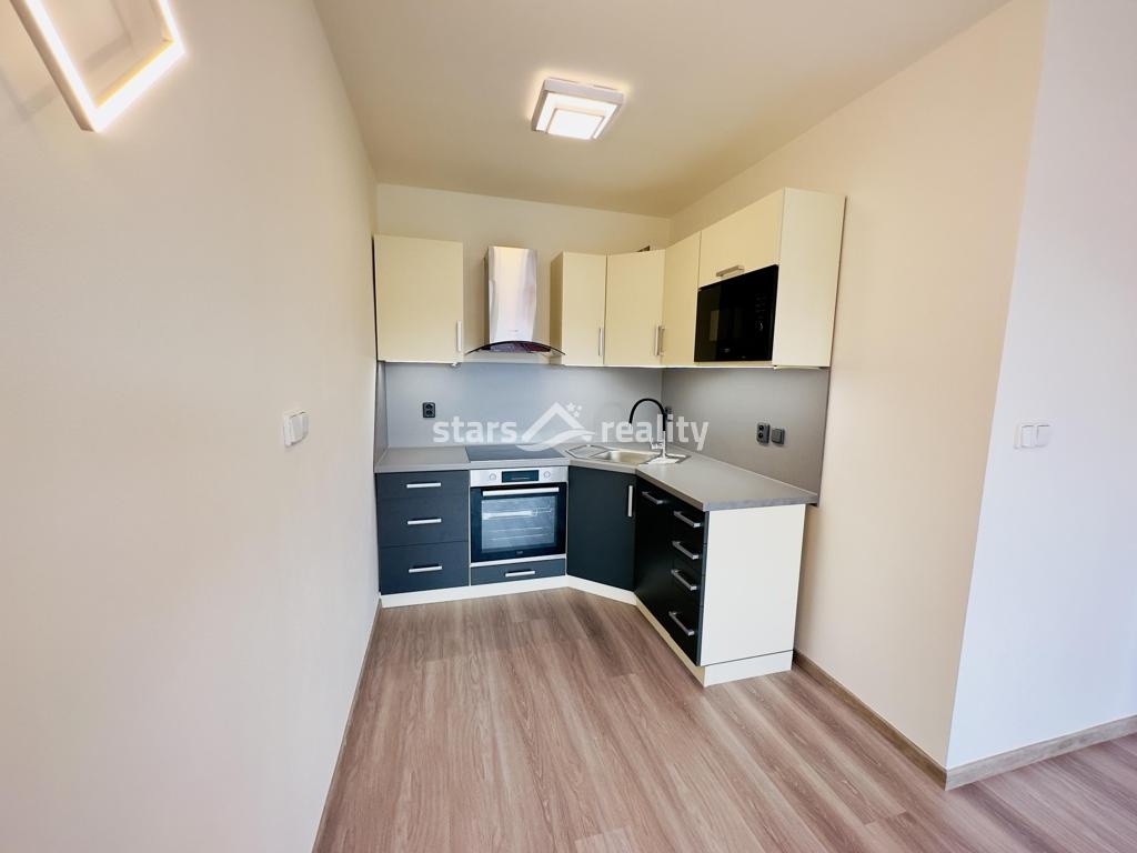 Pronájem bytu 2+kk/L 46 m2, Kralupy n.Vlt. - Sídl. V Zátiší