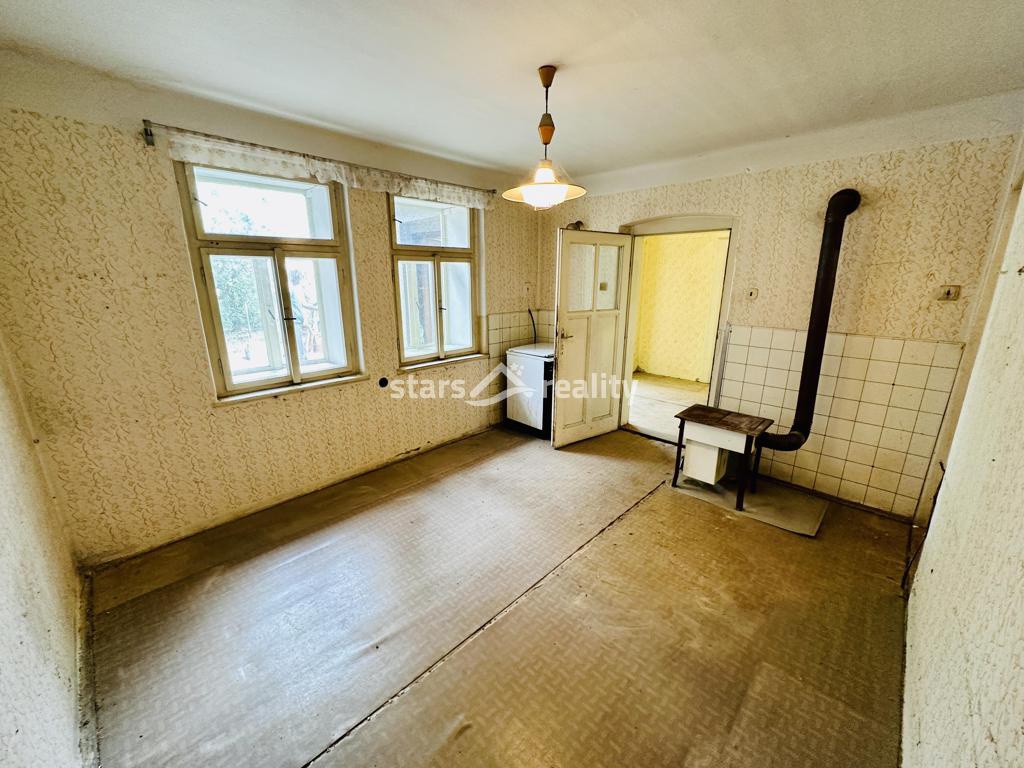 Prodej RD 3+1 se stodolou a pozemkem 1.164 m2, Spomyšl okr. Mělník