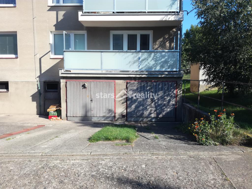 Prodej bytu v DV 4+1/L, garáž, Liběšice, okr.Litoměřice