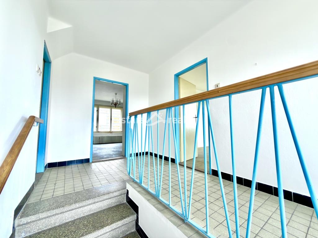 Prodej rodinného domu 4+1 se zahradou 870 m², Zlosyň, okres Mělník
