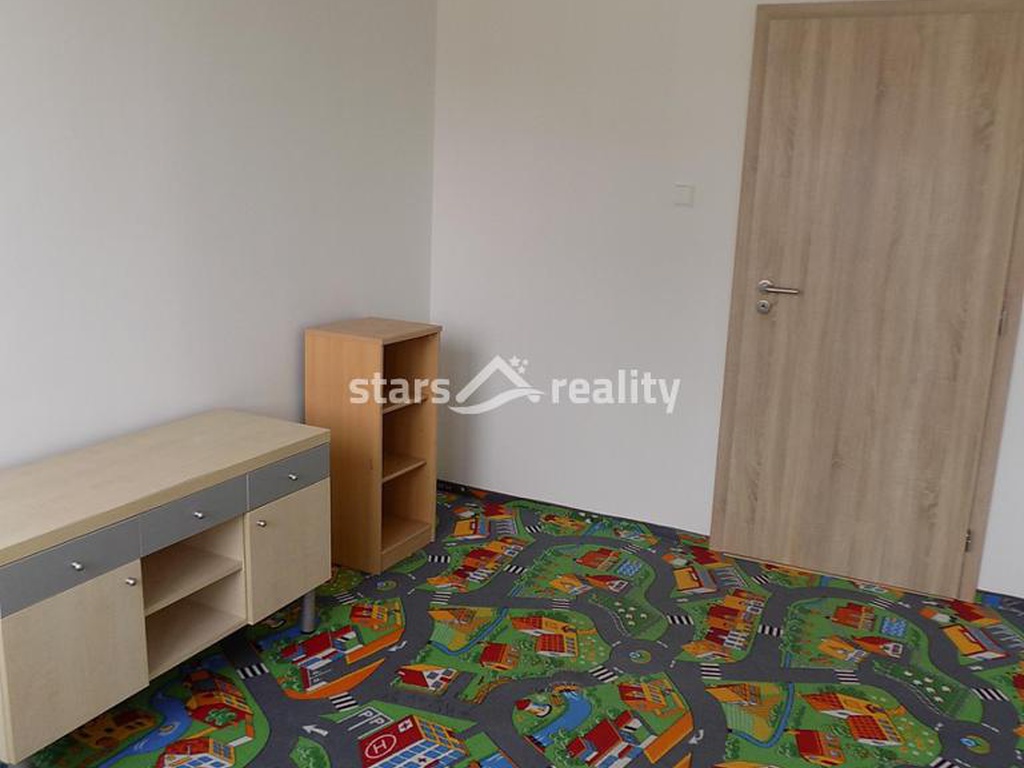 Pronájem bytu 3+kk se zasklenou lodžií, Praha - Krč