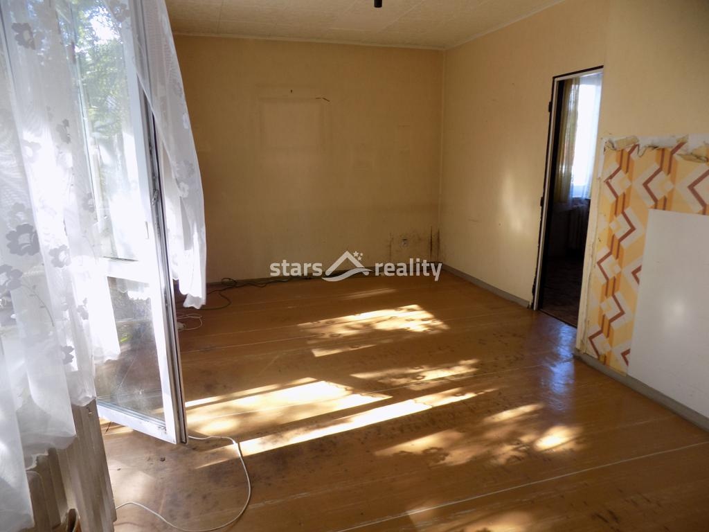 Prodej bytu 3+1/L, 61 m2, s garáží, Praha - Hostivař