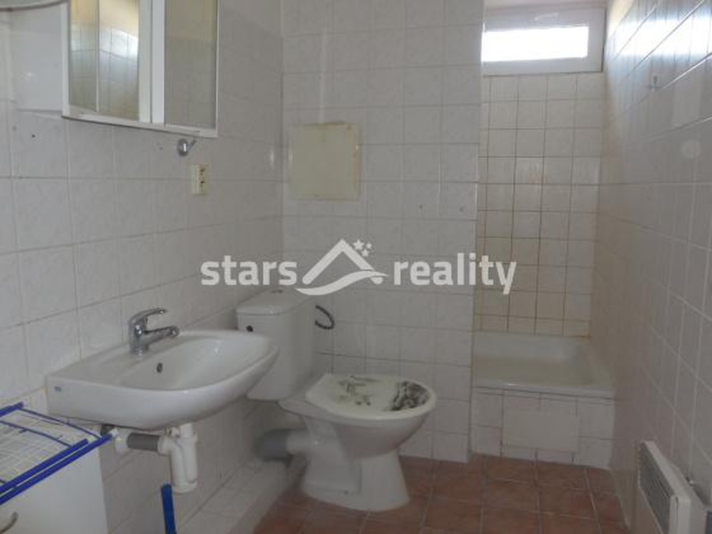 Prodej bytu 1+1, 29 m², Milovice