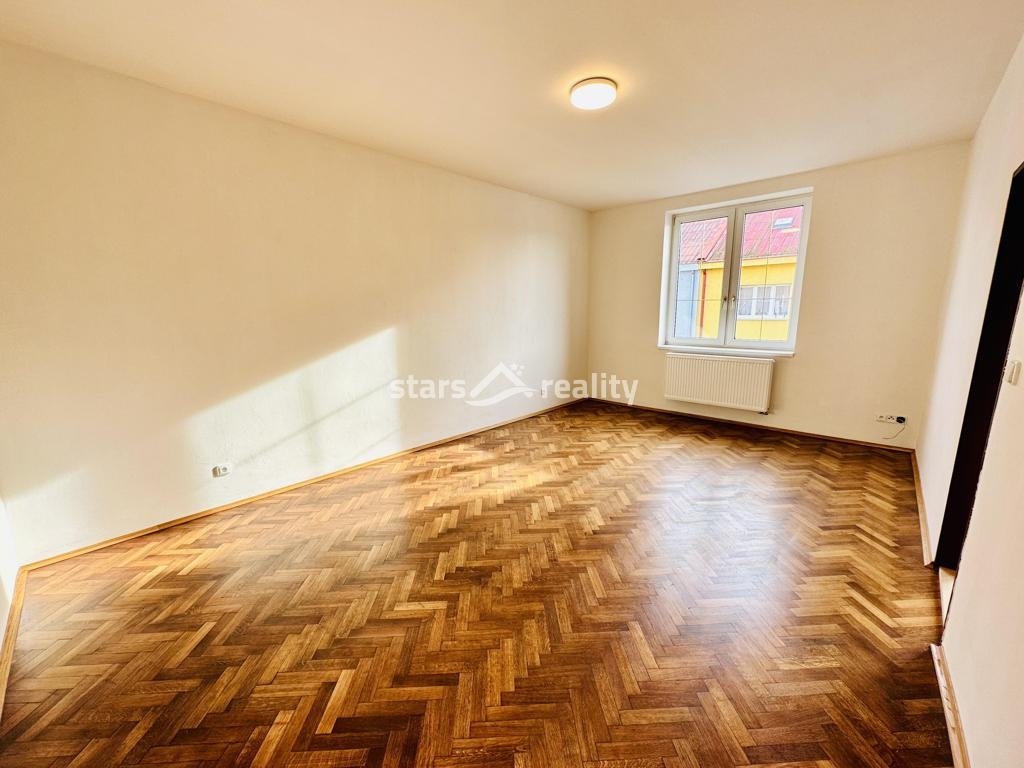 Pronájem bytu 2+1, 84 m2, Kralupy n. Vlt. ul. Havlíčkova