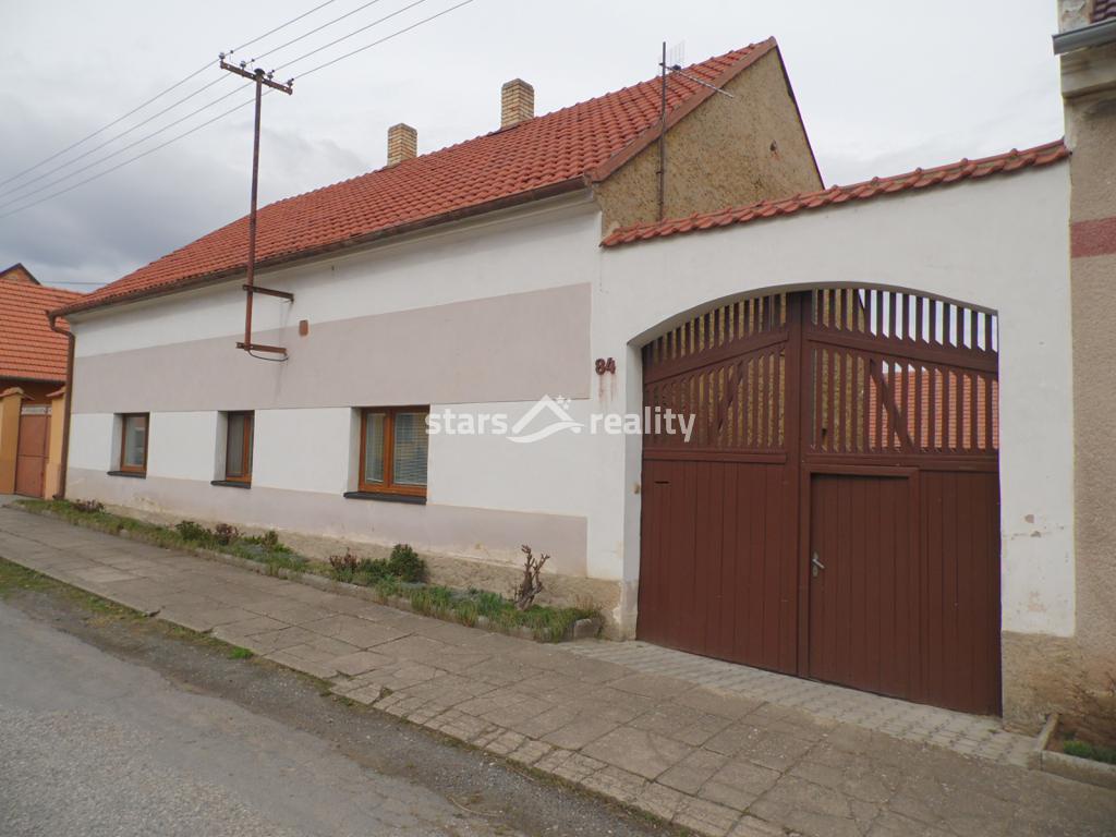 Prodej RD 4+1 s garáží a stodolou Dřínov okr. Kladno