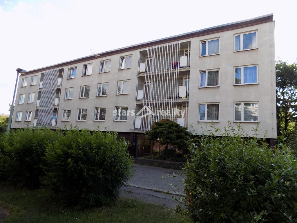 Prodej bytu 3+1/L, 61 m2, s garáží, Praha - Hostivař