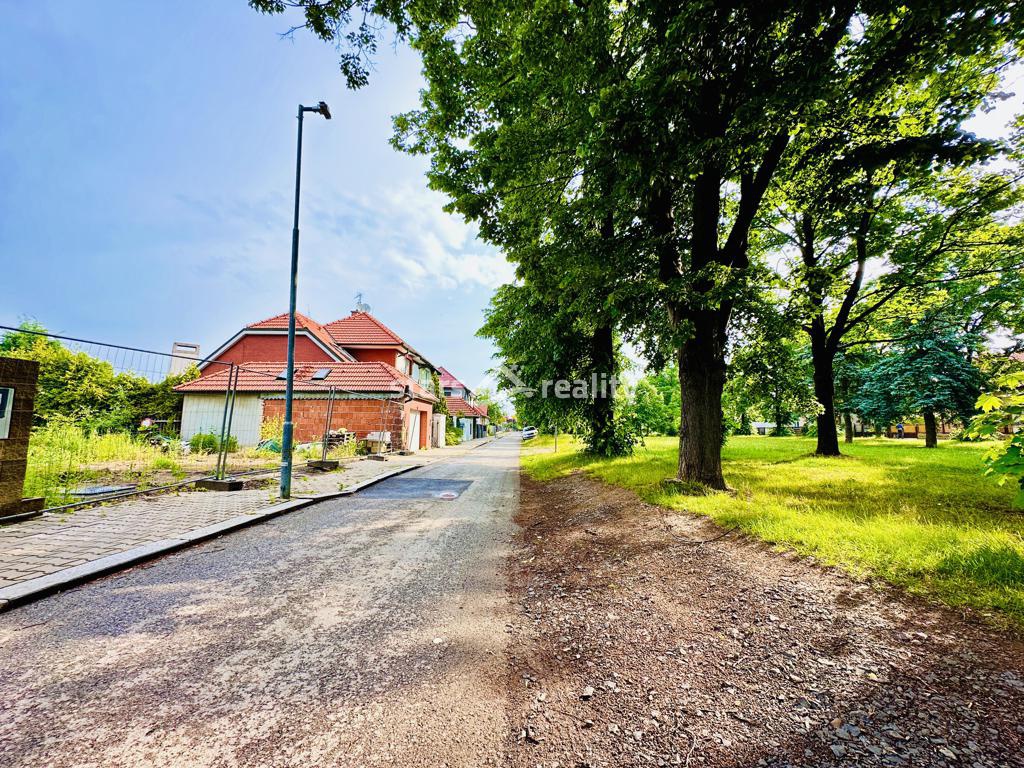 Prodej pozemku 535 m2, Kralupy n.Vlt. Lobeček