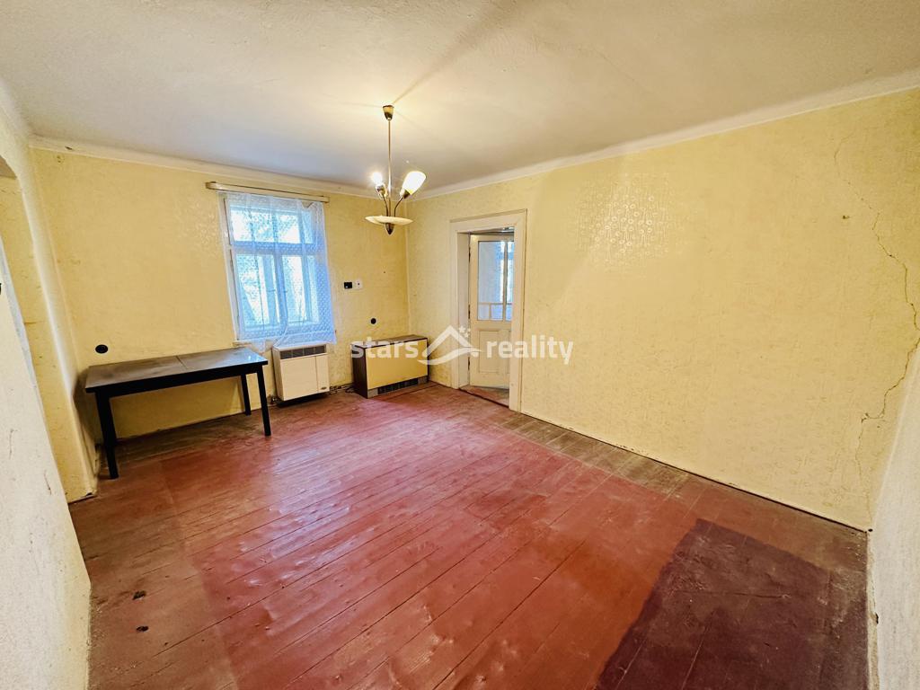 Prodej RD 3+1 se stodolou a pozemkem 1.164 m2, Spomyšl okr. Mělník