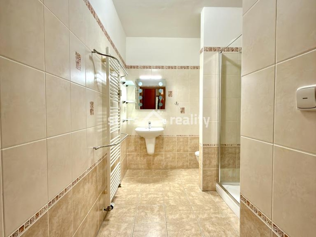 Pronájem bytu 2+kk/B, 49m2 Kralupy n.Vlt. ul. Přemyslova