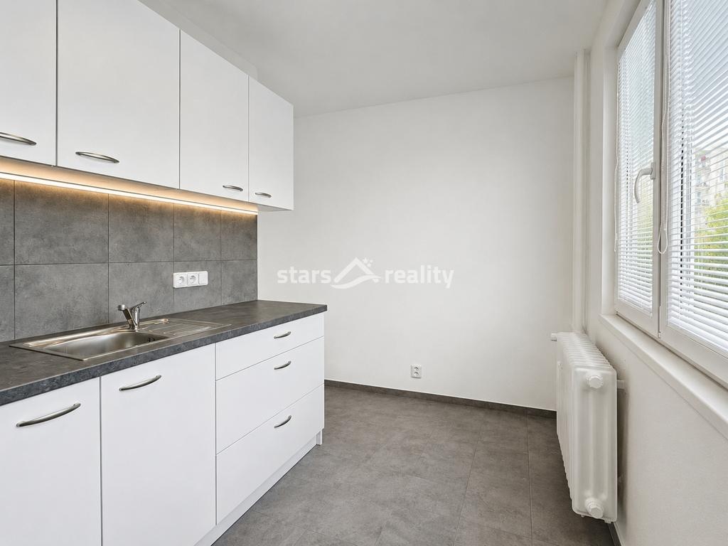 Prodej bytu 2+1/L, OV, 51m², Kralupy n.Vlt. ul. Sídliště