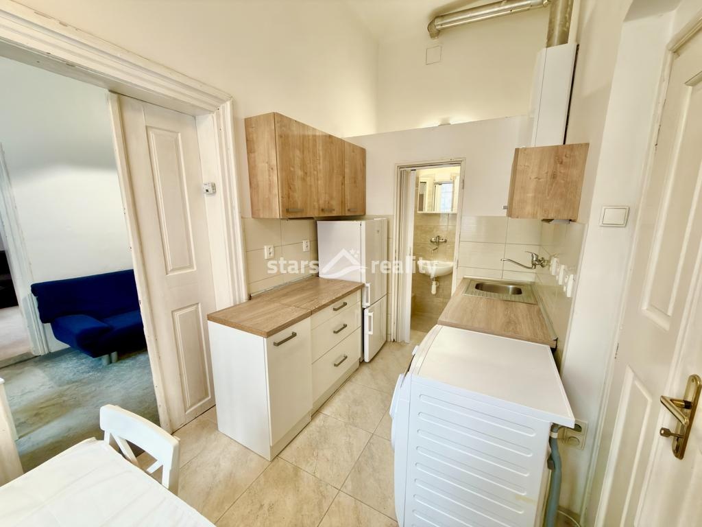 Prodej bytu 2+1, 30 m2, OV, Praha 1, ul. Smetanovo nábřeží