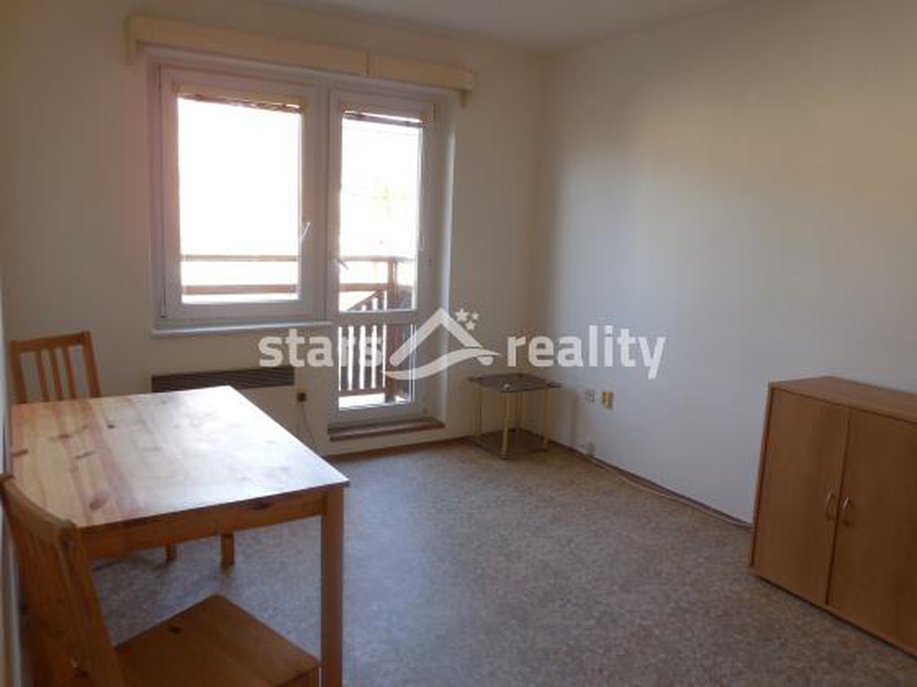 Prodej bytu 1+1, 29 m², Milovice