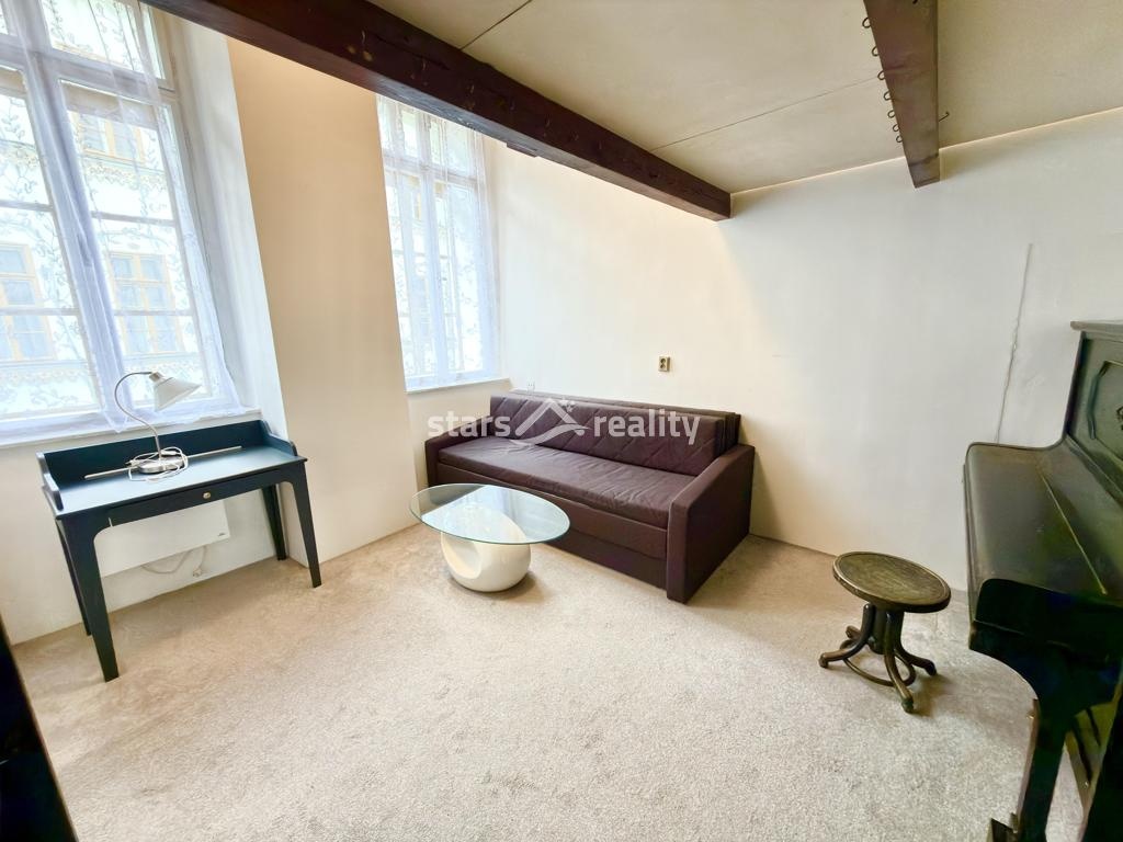 Prodej bytu 2+1, 30 m2, OV, Praha 1, ul. Smetanovo nábřeží