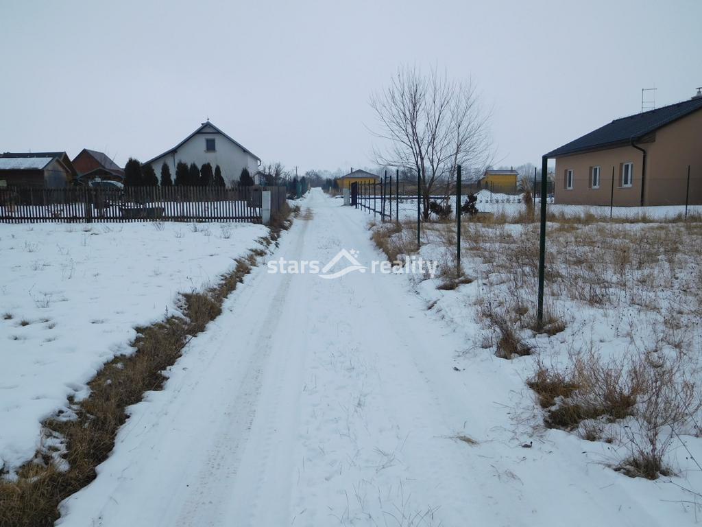 Pozemek k bydlení 500m2, Vadkovice, okr.Chomutov