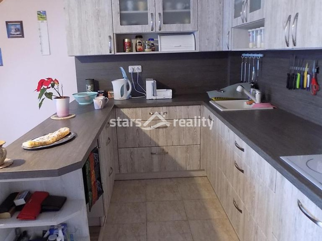 Prodej rodinného domu 5+1, Sány