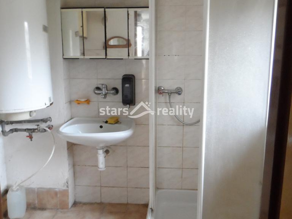Prodej domu 3+1, pozemek 795 m², Vyšínek okr. Kladno