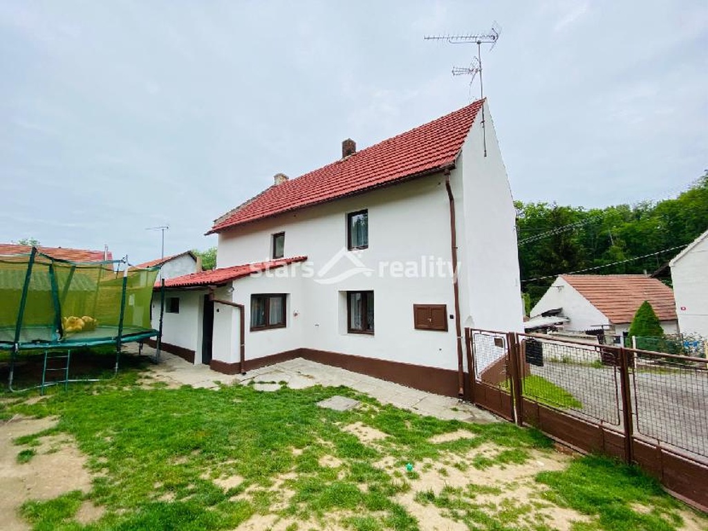 Prodej rodinného domu 3+1, Živonín - Řepín okr. Mělník
