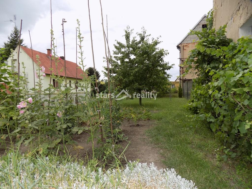Prodej domu 3+1, pozemek 621 m2, Radouň okr. Litoměřice