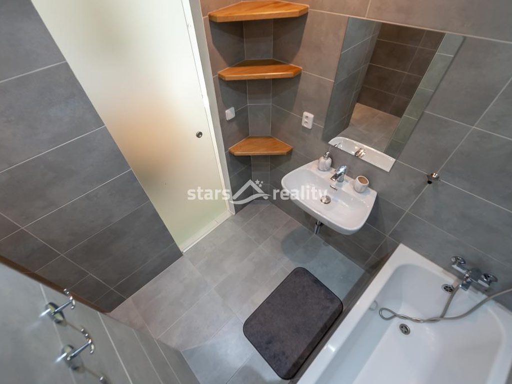 Prodej bytu 3+kk/L v OV 73 m2, Slaný ul. Okružní