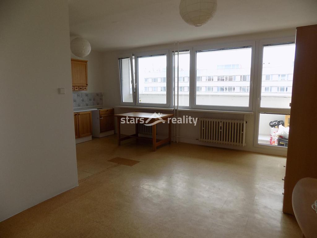 Pronájem bytu 3+kk se zasklenou lodžií, Praha - Krč