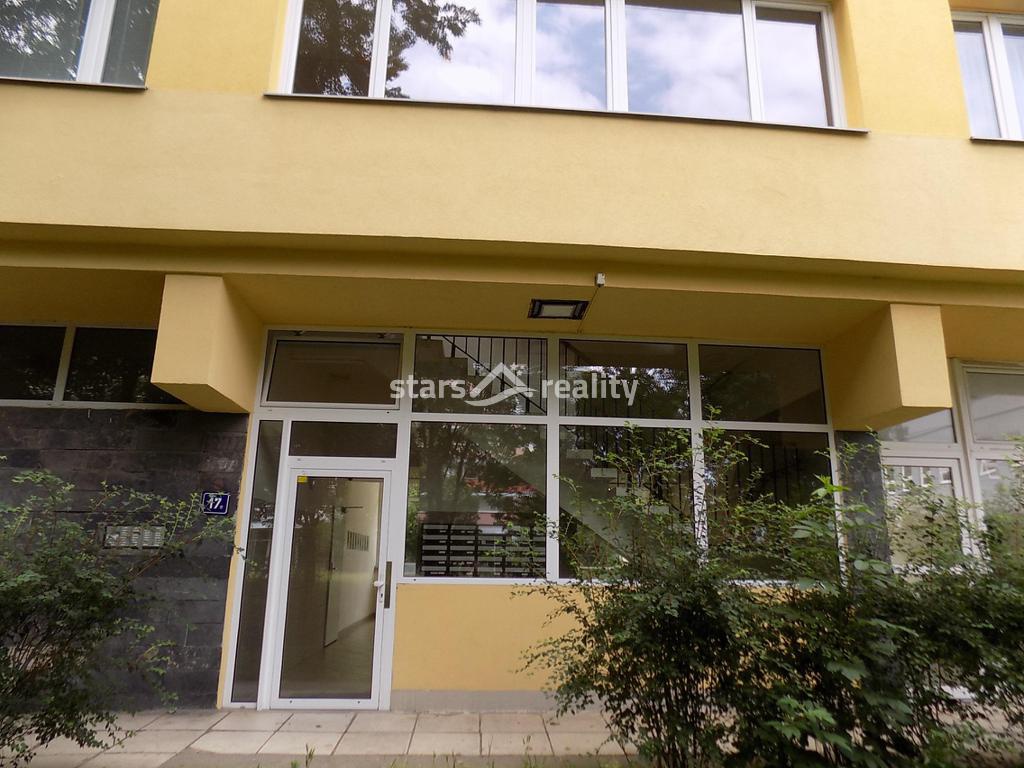 Pronájem bytu 3+kk se zasklenou lodžií, Praha - Krč