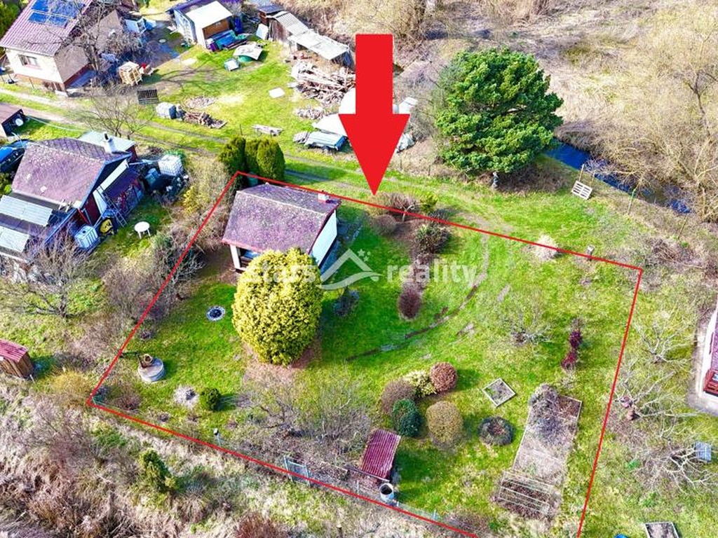 Prodej zděné chaty se zahradou Kralupy n.Vlt. Zeměchy