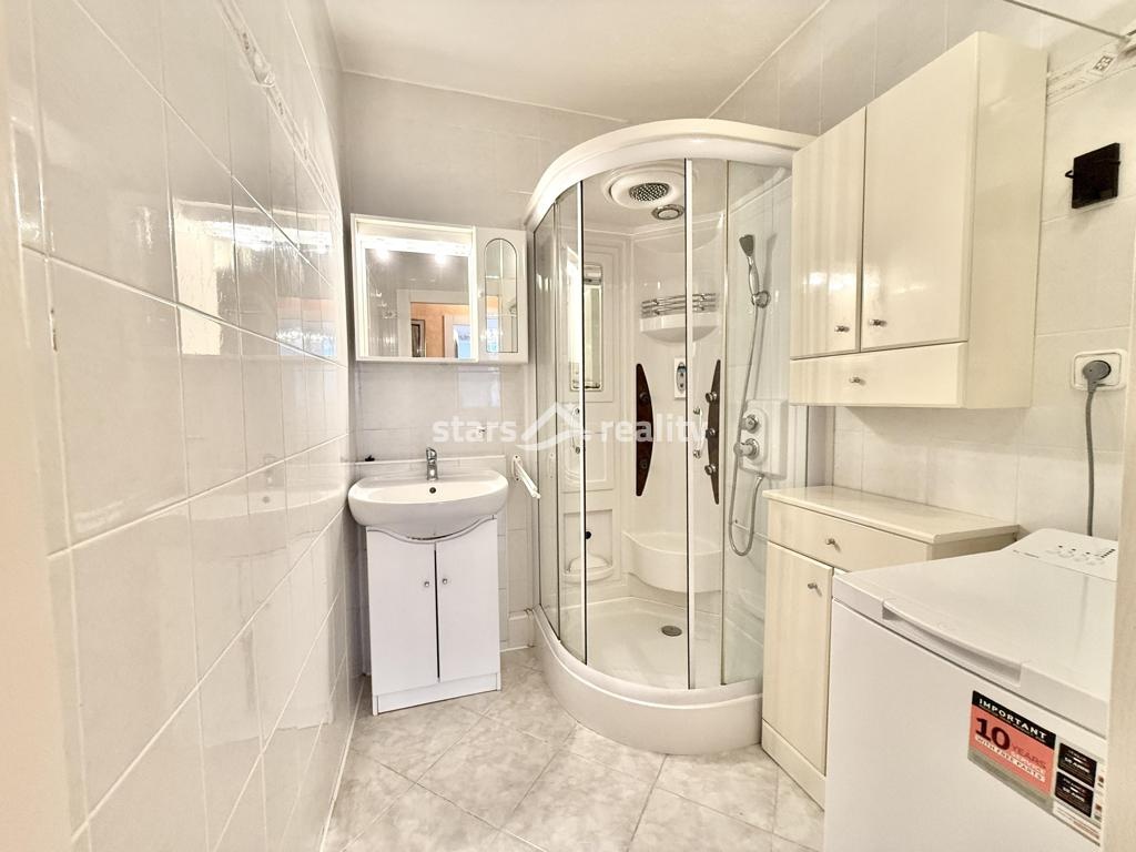 Pronájem bytu 3+1/L, 80m2 s možností garážového stání - ul.Děčínská Praha 9