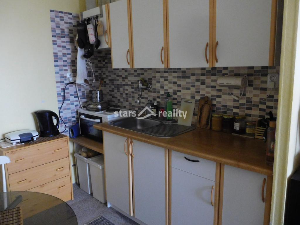 Byt 2+kk/L v DV, 45m2, Kladno-Kročehlavy