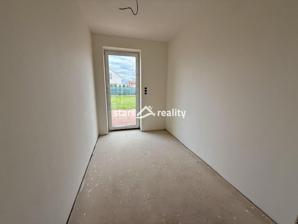 Prodej novostavby RD 5+kk s garáží, Veltrusy okr. Mělník