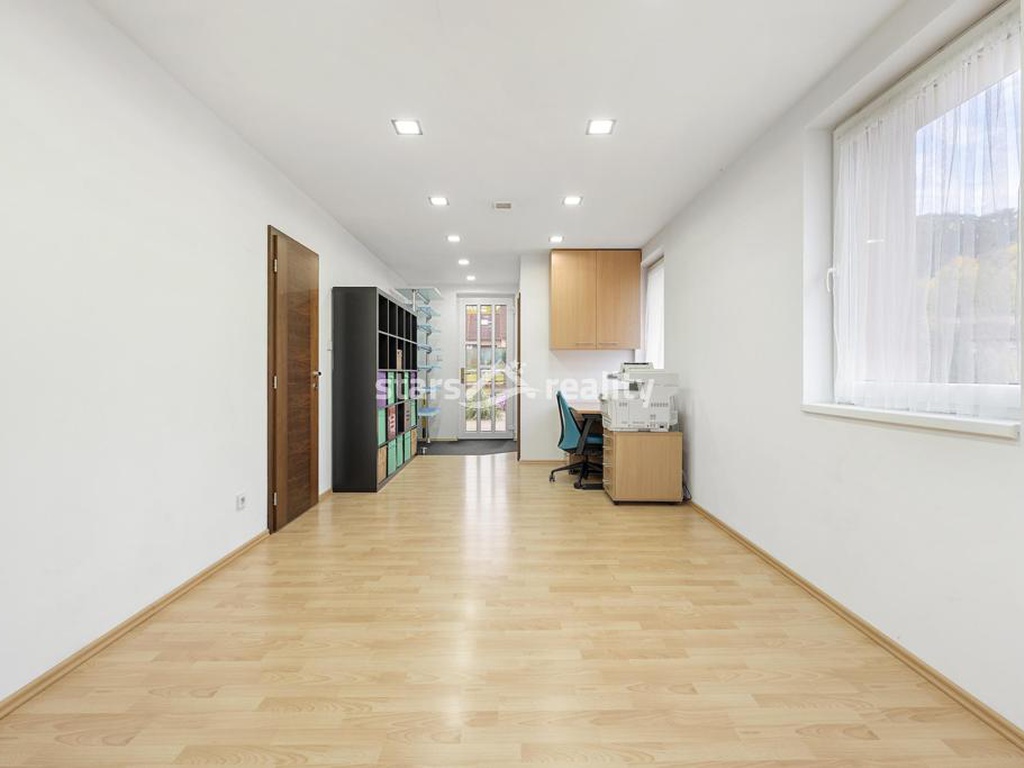 Prodej RD 5+kk, garáž, pozemek 1.150 m2 Kralupy n. Vlt. ul. U Háje
