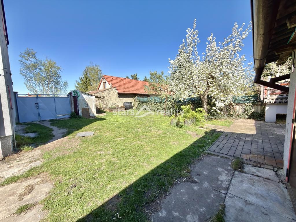 Prodej RD 5+1, pozemek 414 m2, Kozomín okr. Mělník