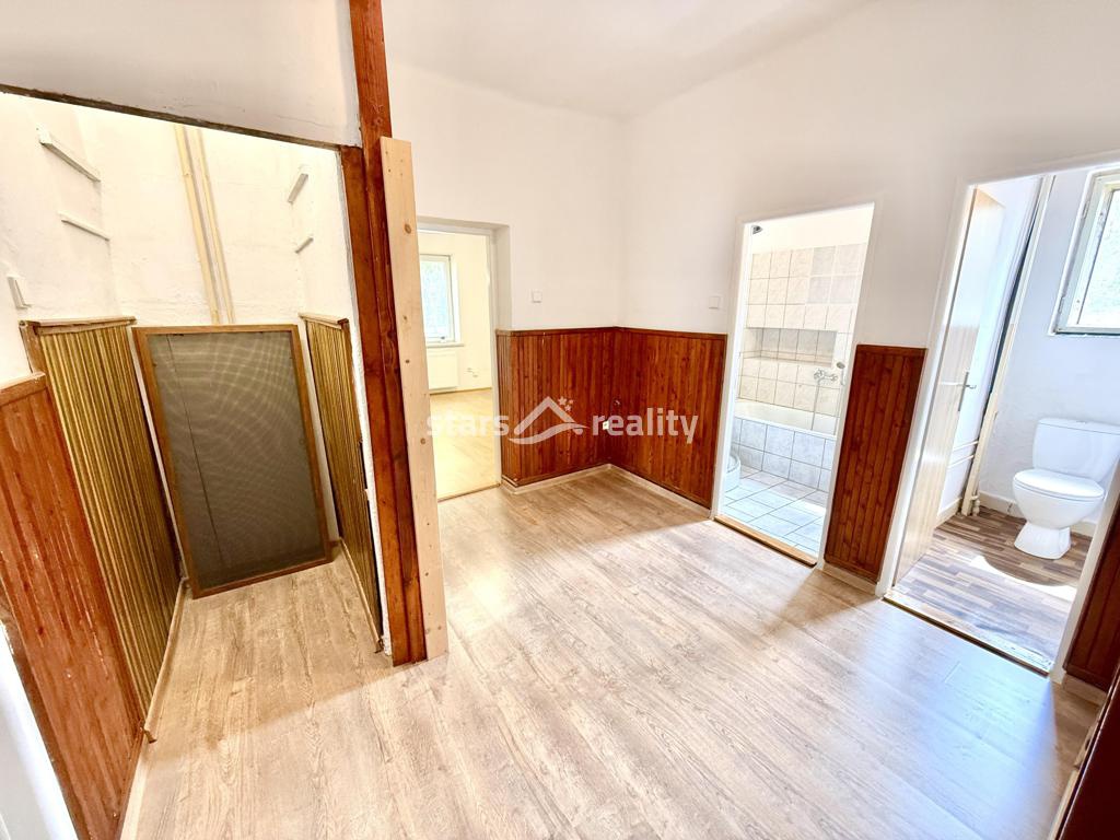 Prodej RD 5+2, pozemek 1208 m2, Nová Ves nad Lužnicí