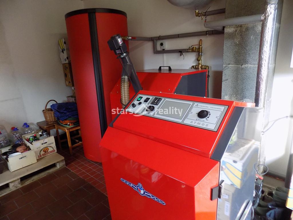 Prodej rodinného domu 5+1, Sány