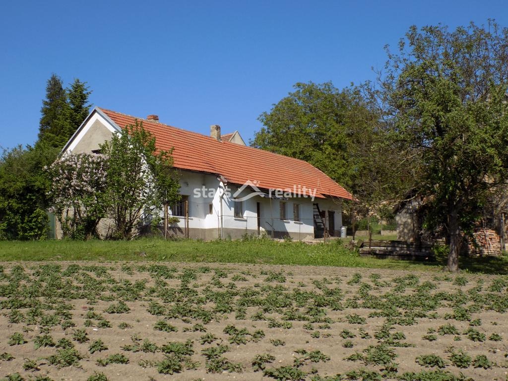 Prodej domu 2+1, pozemek 2245 m2, Ctiněves okr. Litoměřice
