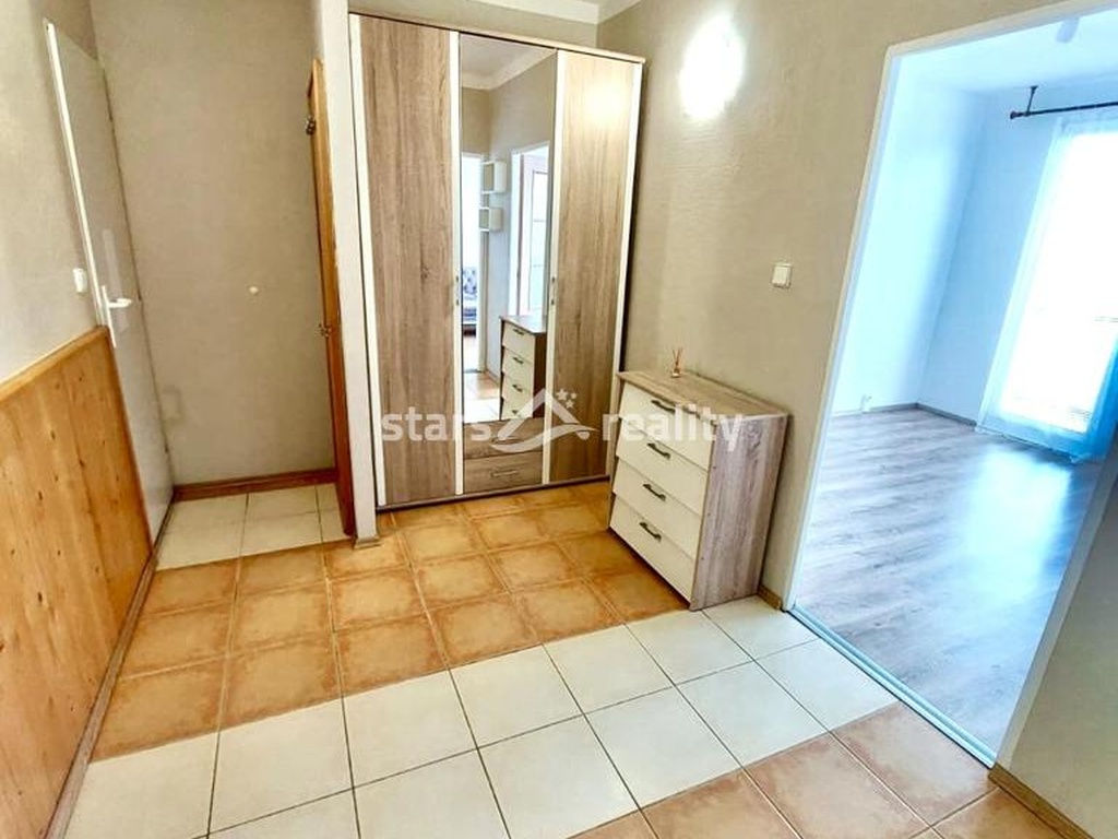 Prodej bytu 2+1/B, OV, 51 m2 ul. Plzeňská České Budějovice (Pražské sídliště)