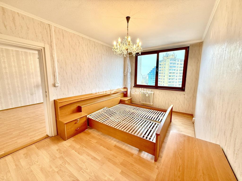 Pronájem bytu 3+1/L, 80m2 s možností garážového stání - ul.Děčínská Praha 9