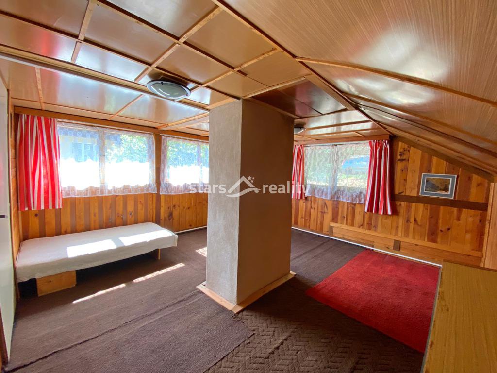 Prodej chaty 3+kk, 480 m2 pozemek Černé Voděrady - okr. Praha - východ