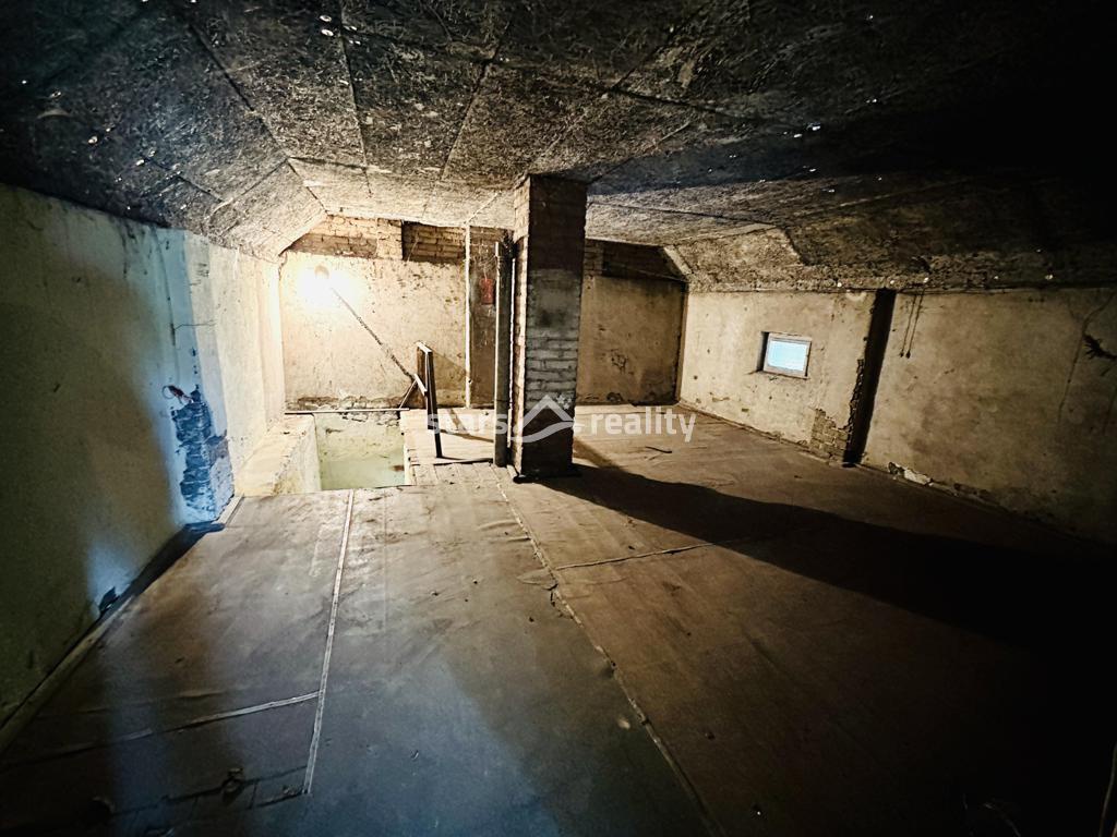 Prodej RD 3+1 se stodolou a pozemkem 1.164 m2, Spomyšl okr. Mělník