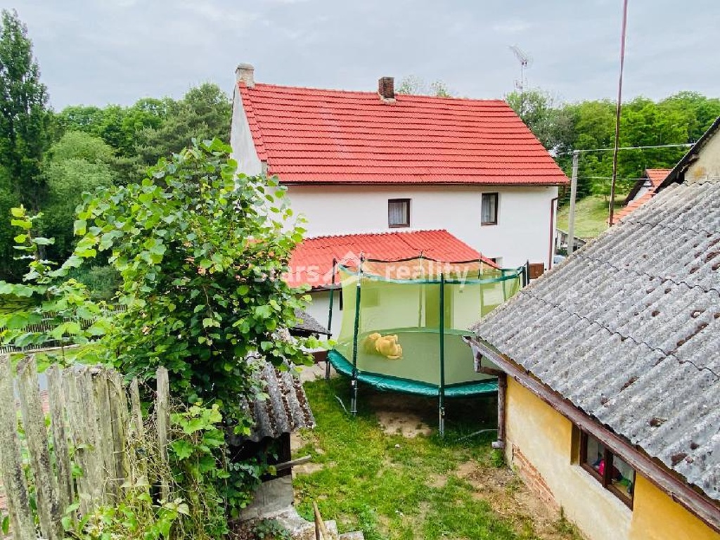 Prodej rodinného domu 3+1, Živonín - Řepín okr. Mělník