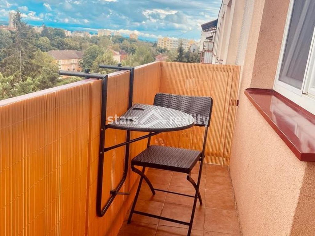 Prodej bytu 2+1/B, OV, 51 m2 ul. Plzeňská České Budějovice (Pražské sídliště)