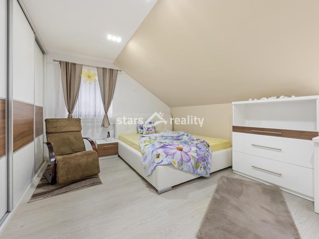 Prodej RD 5+kk, garáž, pozemek 1.150 m2 Kralupy n. Vlt. ul. U Háje