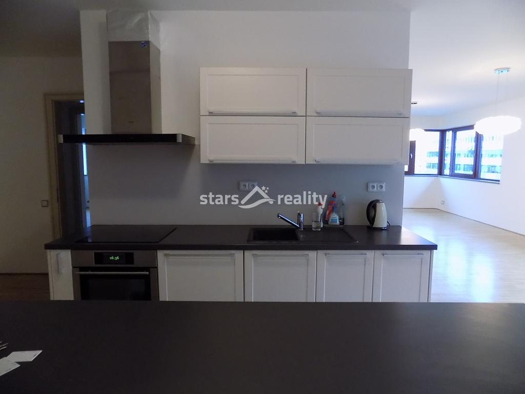 Pronájem bytu 3+kk v rezidenci River Diamond v Praze