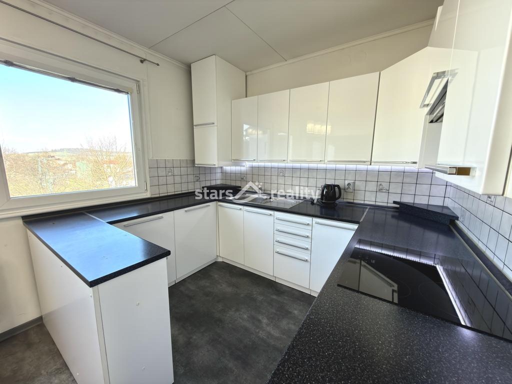 Prodej bytu 3+1, 75 m2, OV, ul. Jarní - Úžice