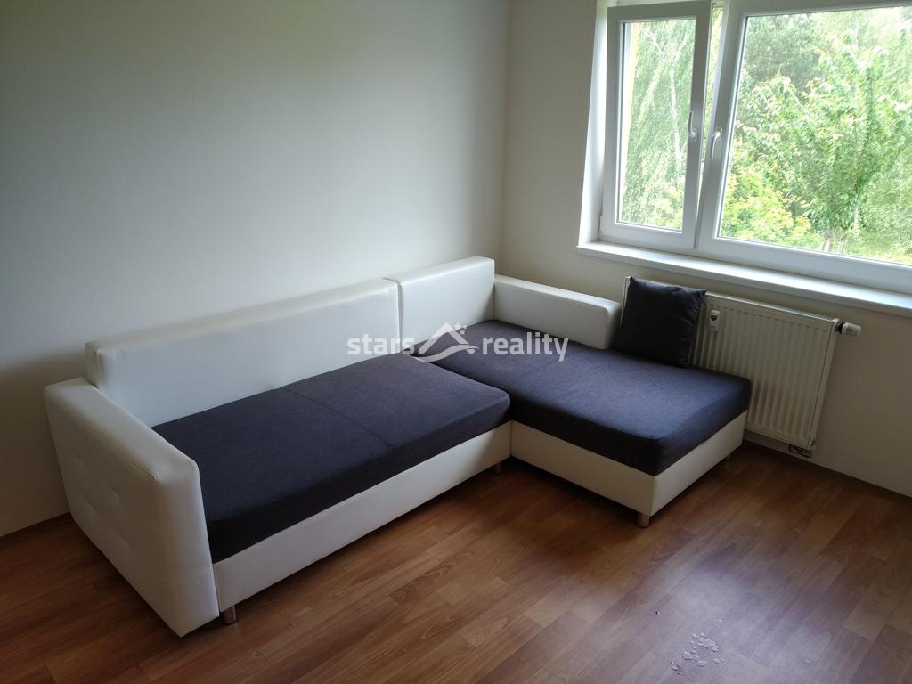 Pronájem bytu 1+kk, Milovice