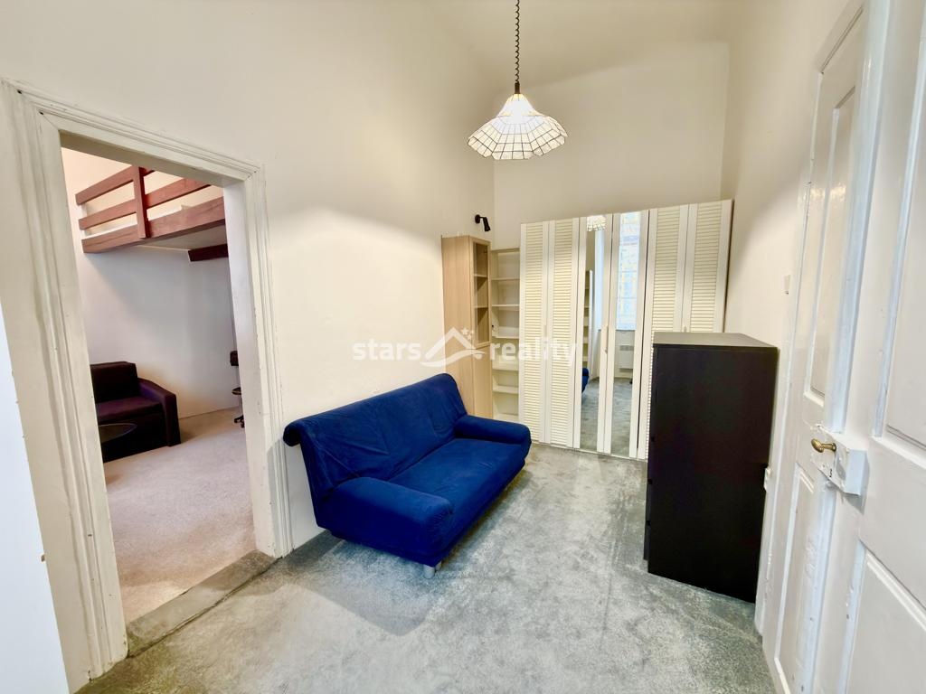 Prodej bytu 2+1, 30 m2, OV, Praha 1, ul. Smetanovo nábřeží