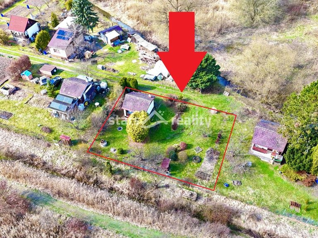 Prodej zděné chaty se zahradou Kralupy n.Vlt. Zeměchy