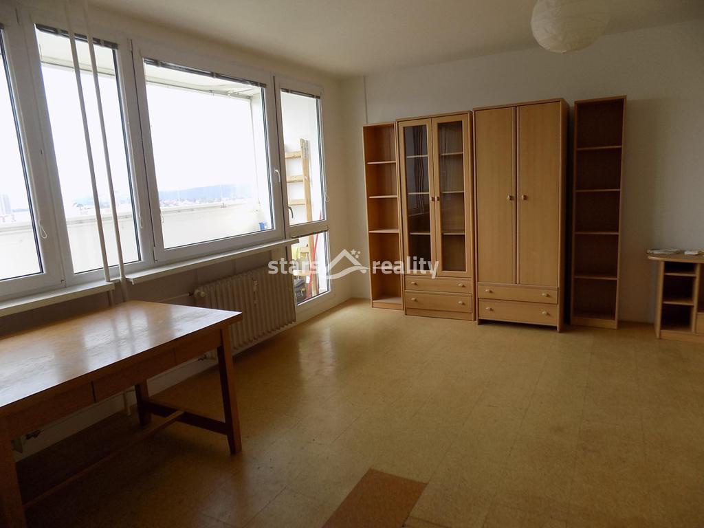 Pronájem bytu 3+kk se zasklenou lodžií, Praha - Krč