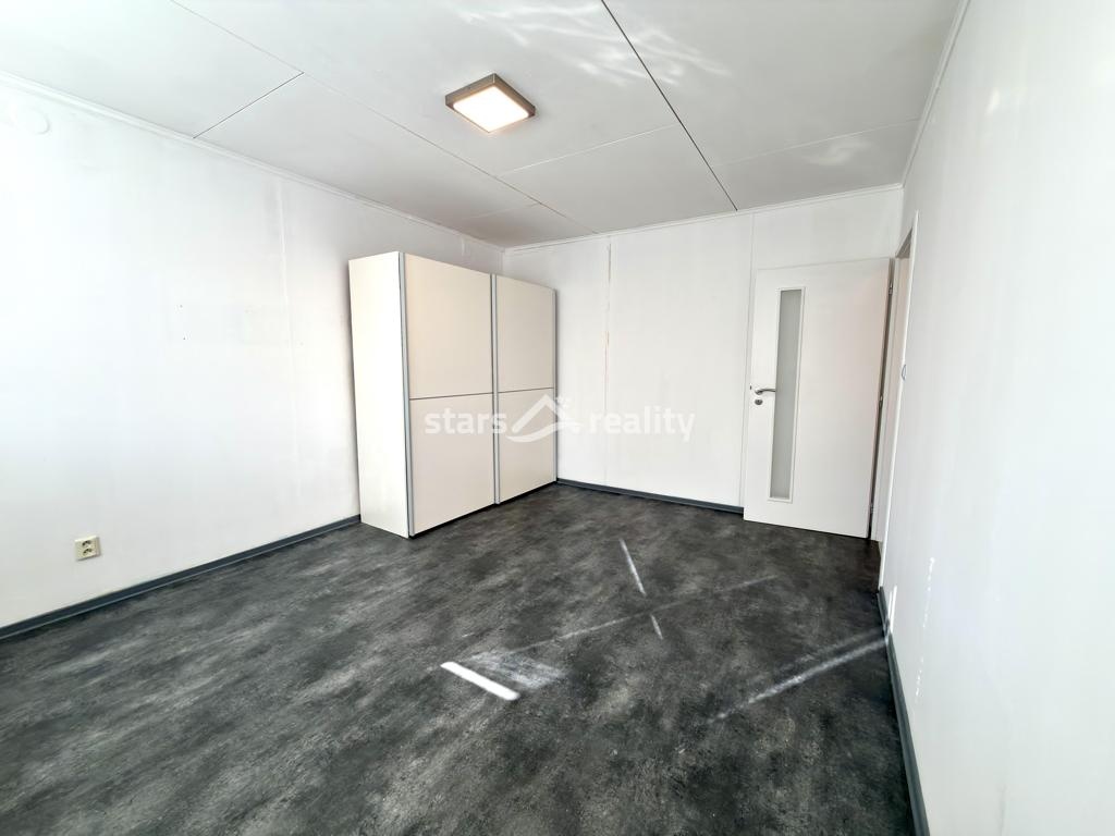 Prodej bytu 3+1, 75 m2, OV, ul. Jarní - Úžice