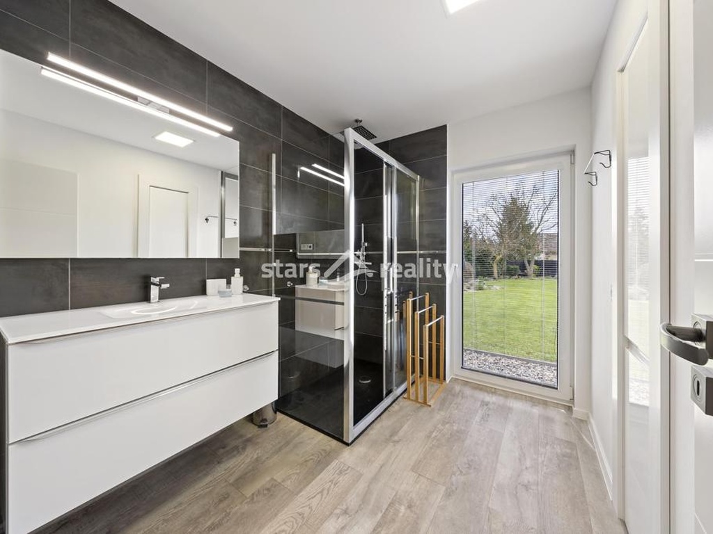 Prodej RD 5+kk 176 m2, pozemek 1000 m2, Byšice ul. Mladoboleslavská